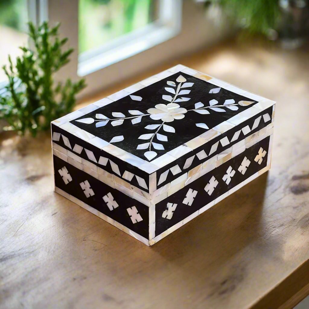 Customized Handmade Mother Of Pearl Inlay Floral  Pattern Jewelry Box