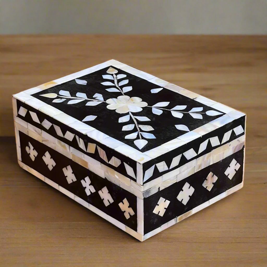 Customized Handmade Mother Of Pearl Inlay Floral  Pattern Jewelry Box