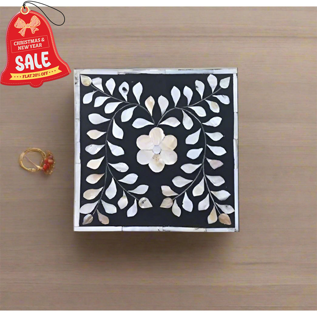 Black mother of pearl vintage personalized jewelry box for women